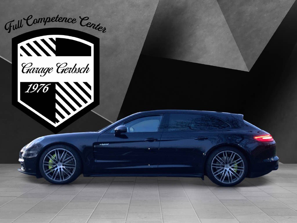 PORSCHE Panamera 4 E