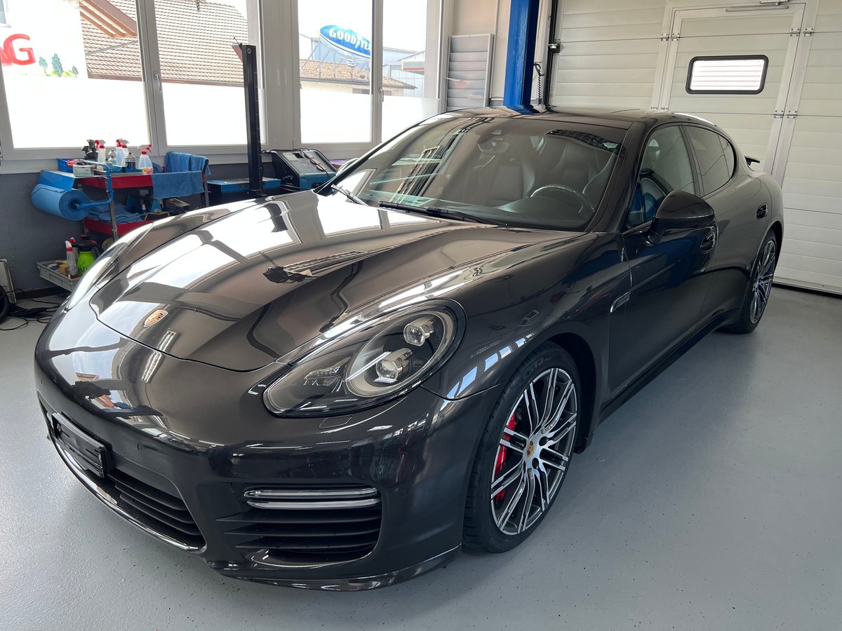 PORSCHE Panamera GTS 4.8 PDK gebraucht für CHF 48'500,