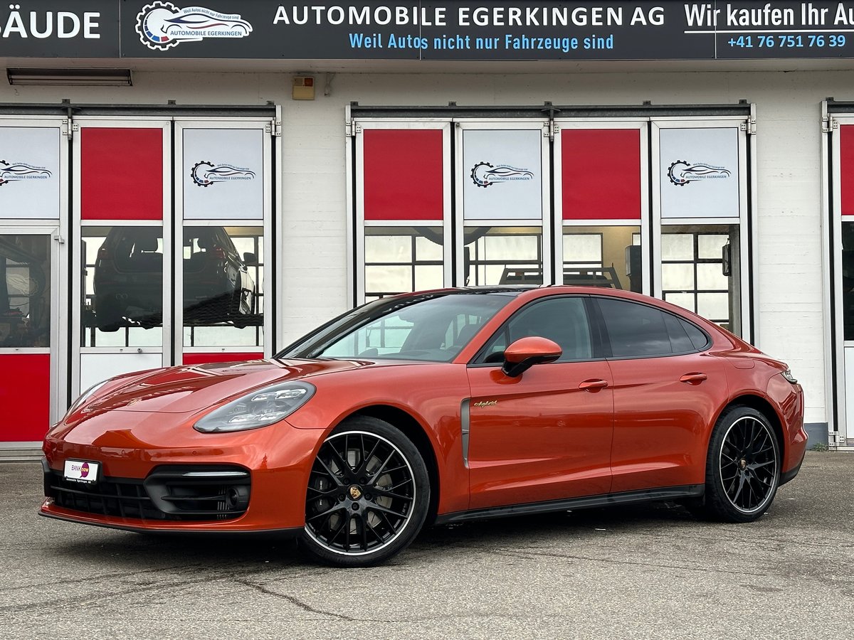 PORSCHE Panamera 4 E