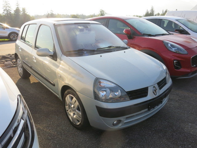 RENAULT Clio 1.6 16V Privilege Lux gebraucht für CHF 3'200,