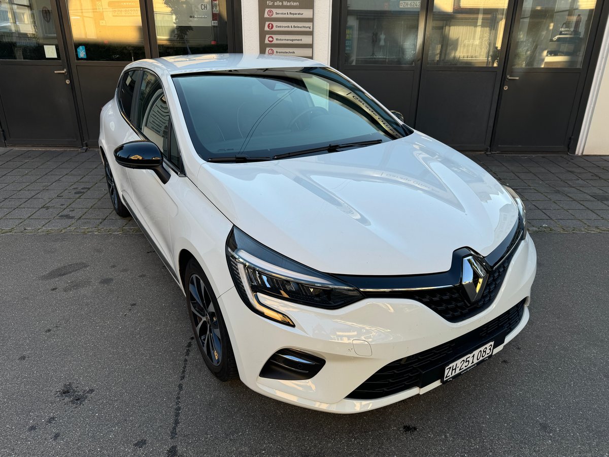 RENAULT Clio 1.6 E