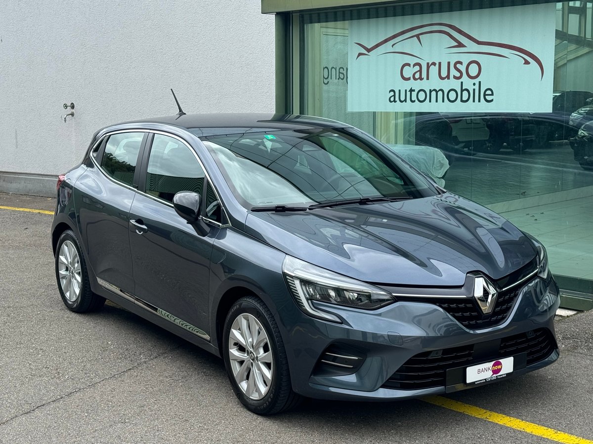 RENAULT Clio 1.6 E