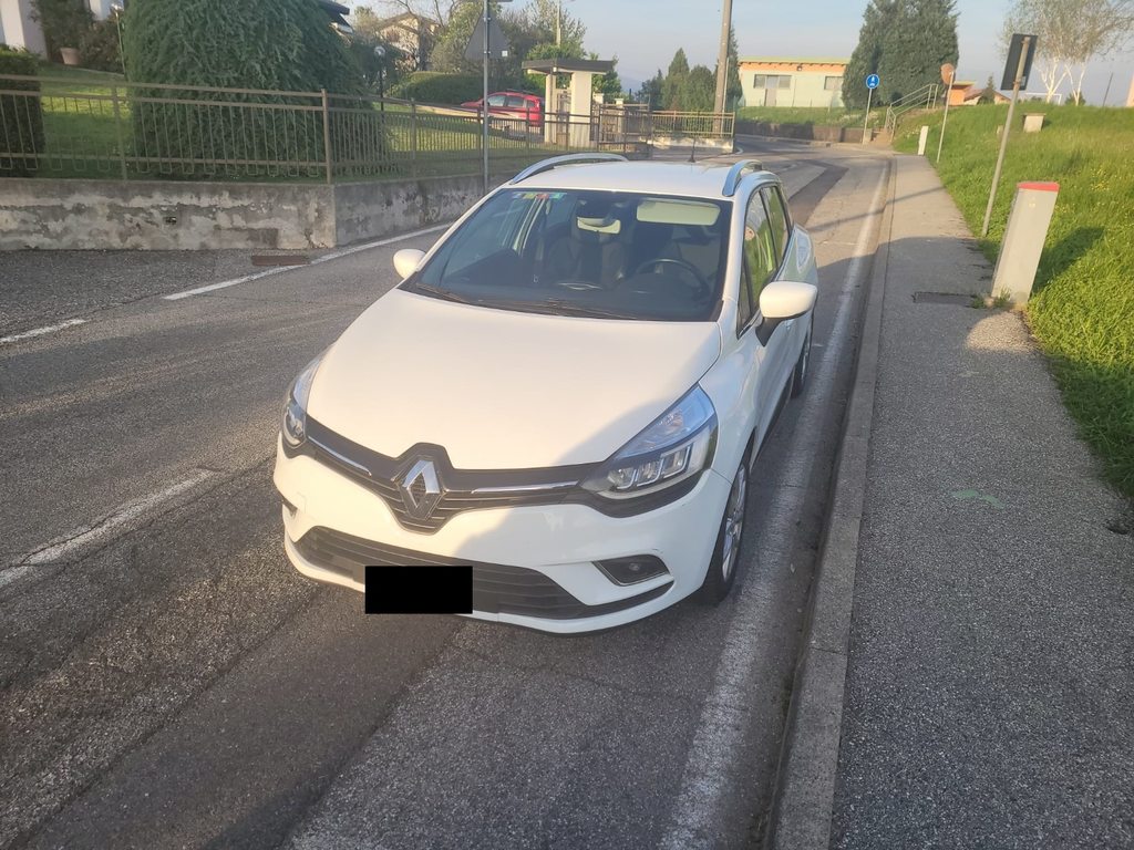 RENAULT Clio Grandtour 1.2 TCe 120 gebraucht für CHF 8'000,