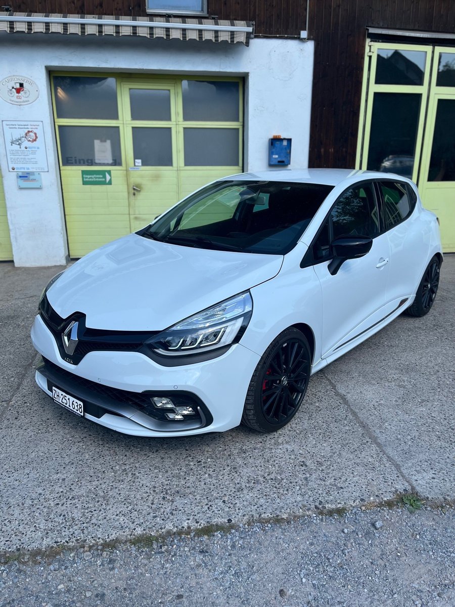 RENAULT Clio Sport 1.6 T RS 220 Tr gebraucht für CHF 20'400,