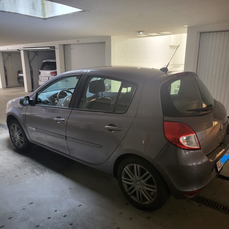 RENAULT Clio 1.6 16V 110 Night&Day gebraucht für CHF 6'000,