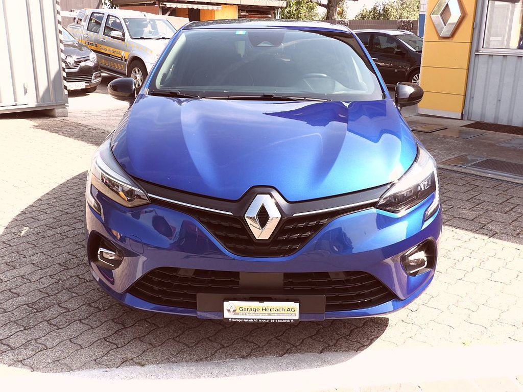 RENAULT Clio 1.6 E