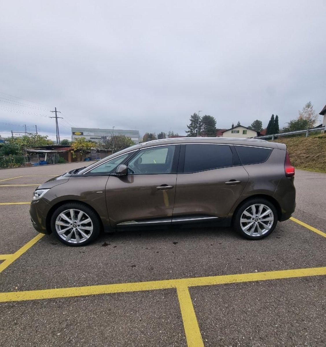 RENAULT Grand Scénic 1.6 dCi 160 B gebraucht für CHF 13'000,