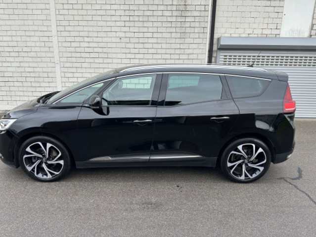 RENAULT GrScénic 1.8 dCi Initiale gebraucht für CHF 17'900,