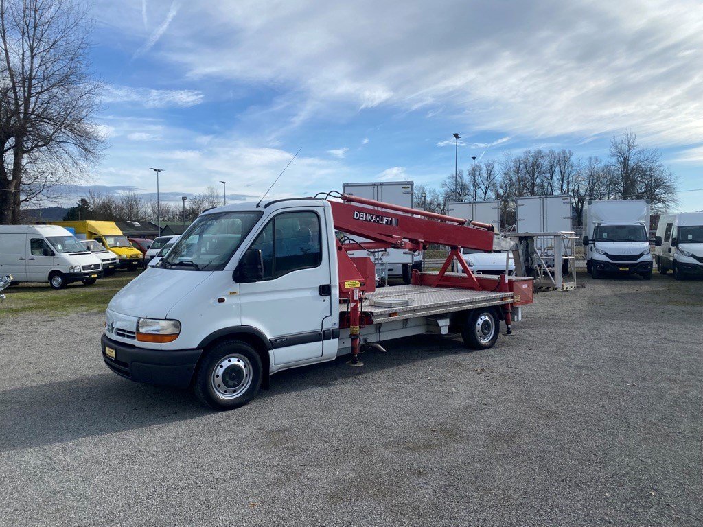 RENAULT MASTER T35 dCi 120 mit Arb gebraucht für CHF 36'900,