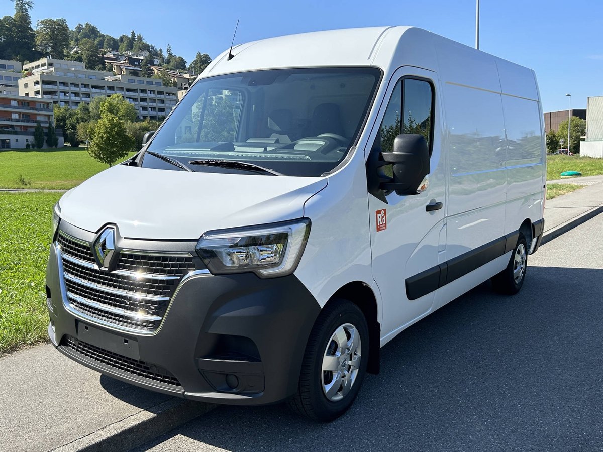 RENAULT Master E