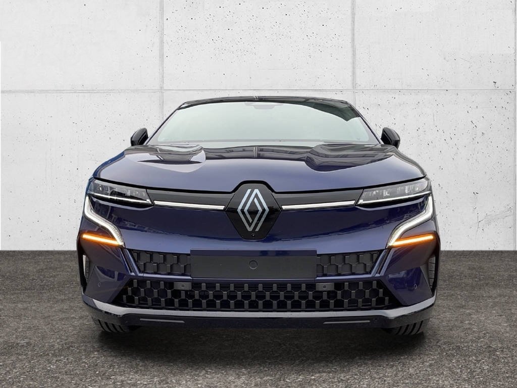 RENAULT Megane E