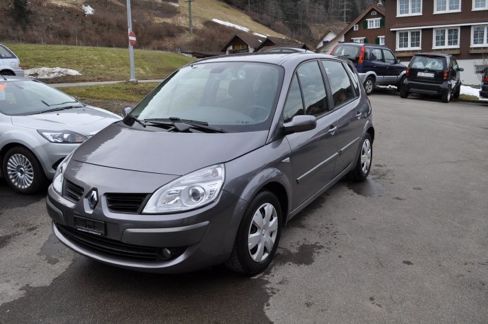 RENAULT Scénic 1.9 dCi DPF Privilè gebraucht für CHF 7'900,