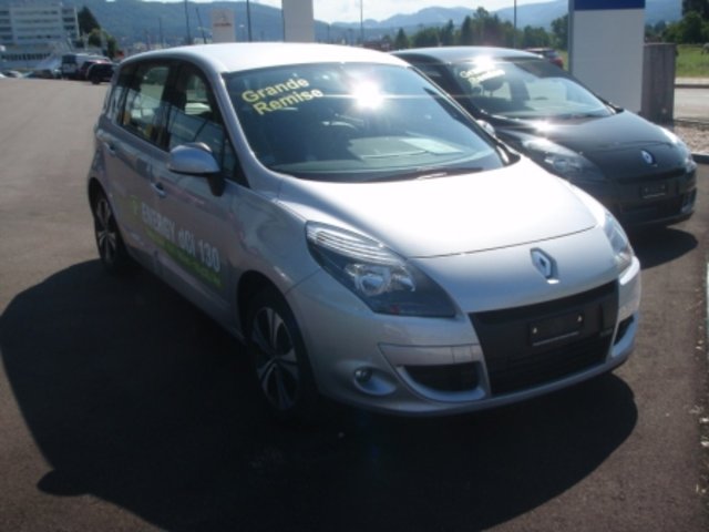 RENAULT Scénic 1.6 dCi Dynamique gebraucht für CHF 13'900,