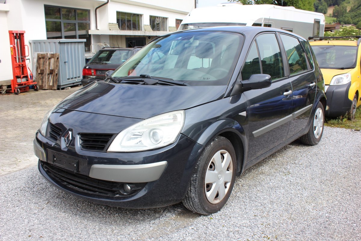 RENAULT Scénic 2.0 16V Dynamique gebraucht für CHF 880,