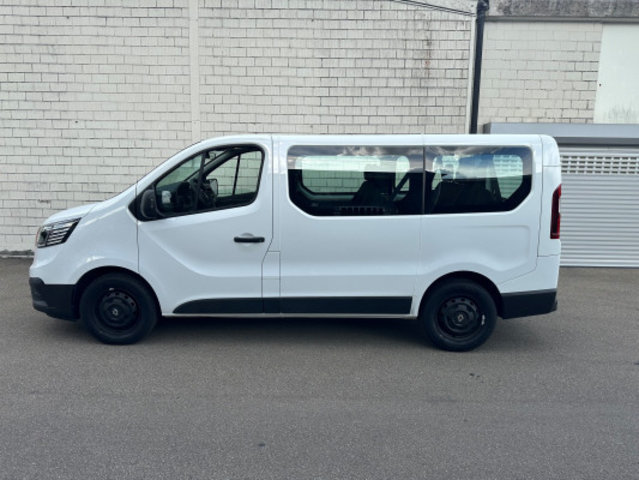 RENAULT Trafic 110 Passenger Equ. gebraucht für CHF 33'900,