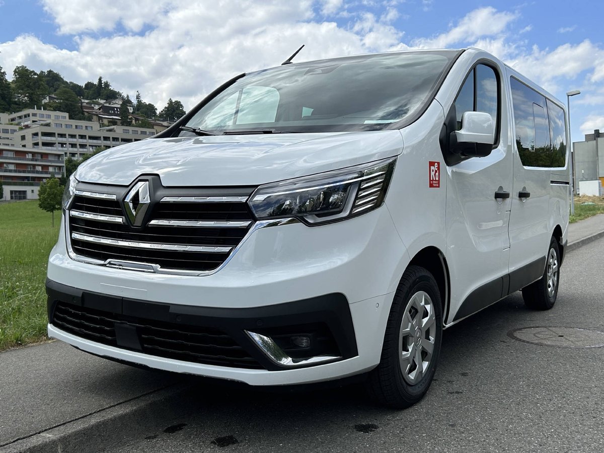 RENAULT Trafic L1H1 Kombi 170 PS D vorführwagen für CHF 51'900,