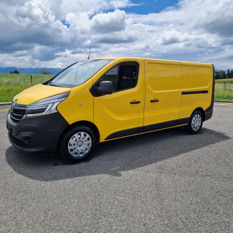 RENAULT dC i145 L2H1 gebraucht für CHF 22'900,