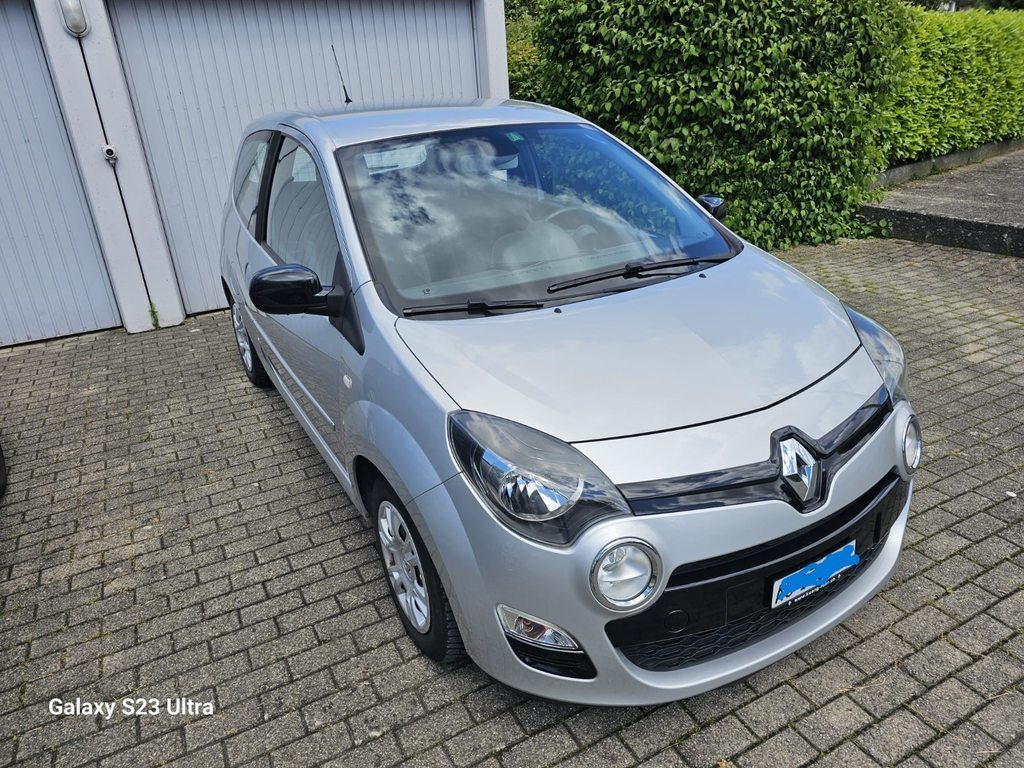 RENAULT Twingo 1.2 16v gebraucht für CHF 5'500,