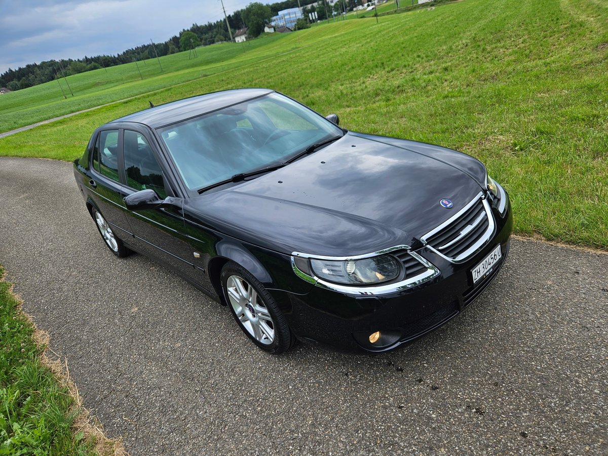 SAAB 9