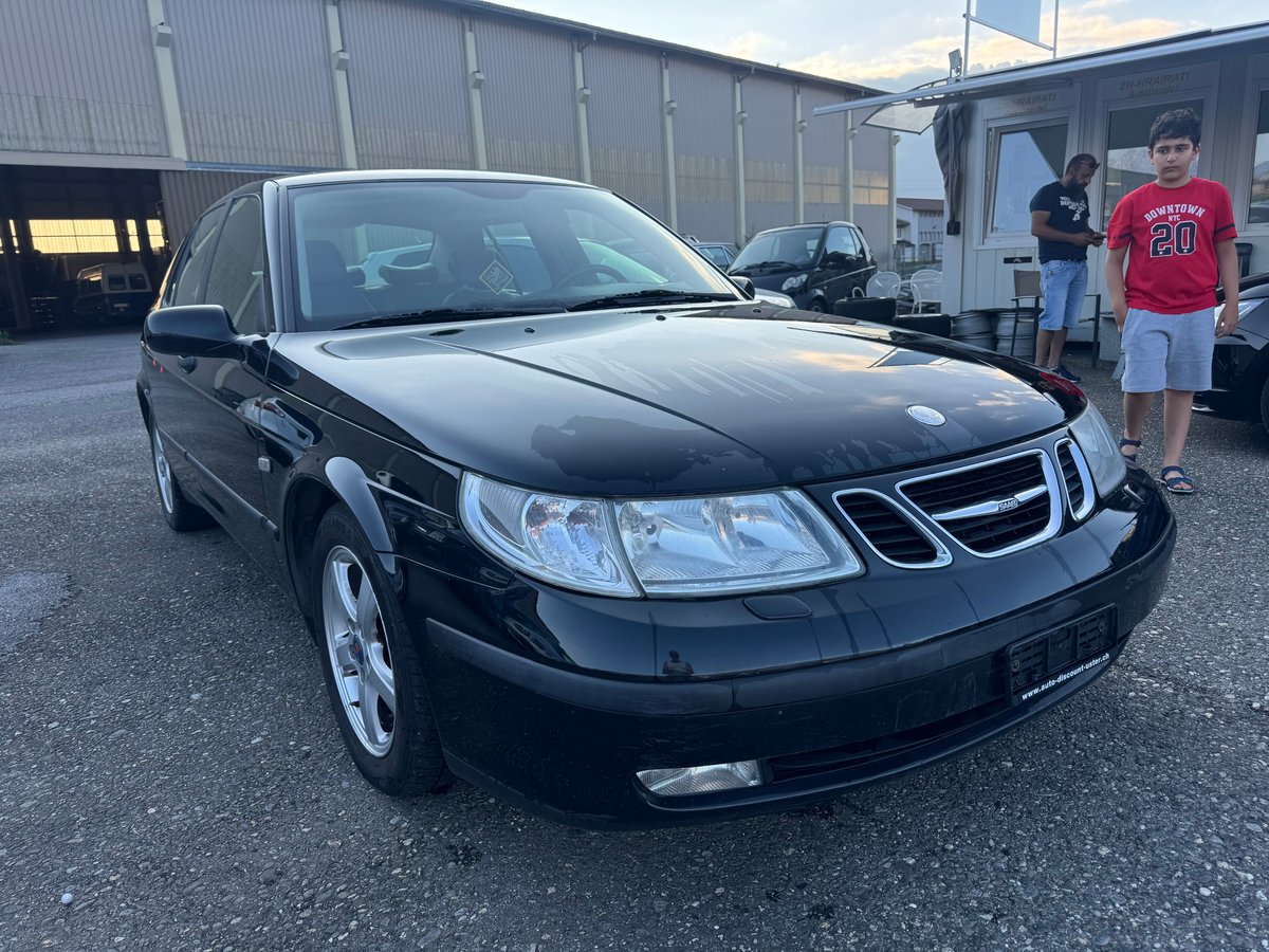 SAAB 9