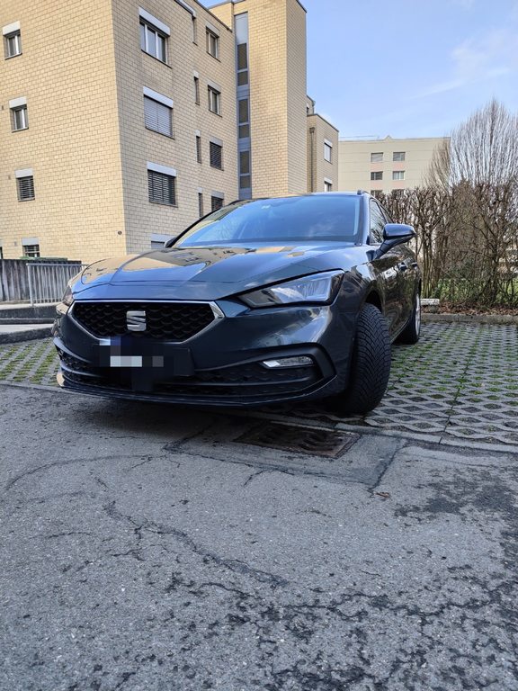 SEAT Leon ST 2.0 TDI Style DSG gebraucht für CHF 21'900,