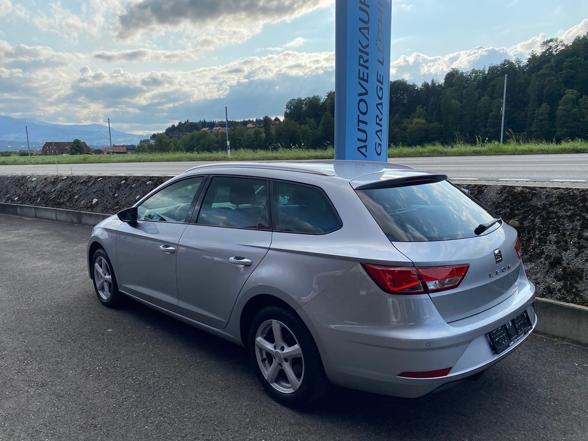 SEAT Leon ST 1.6 TDI CR Style DSG gebraucht für CHF 14'500,