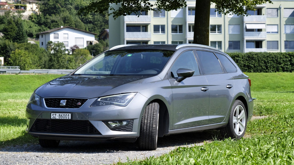 SEAT Leon ST 2.0 TDI FR Line gebraucht für CHF 12'650,