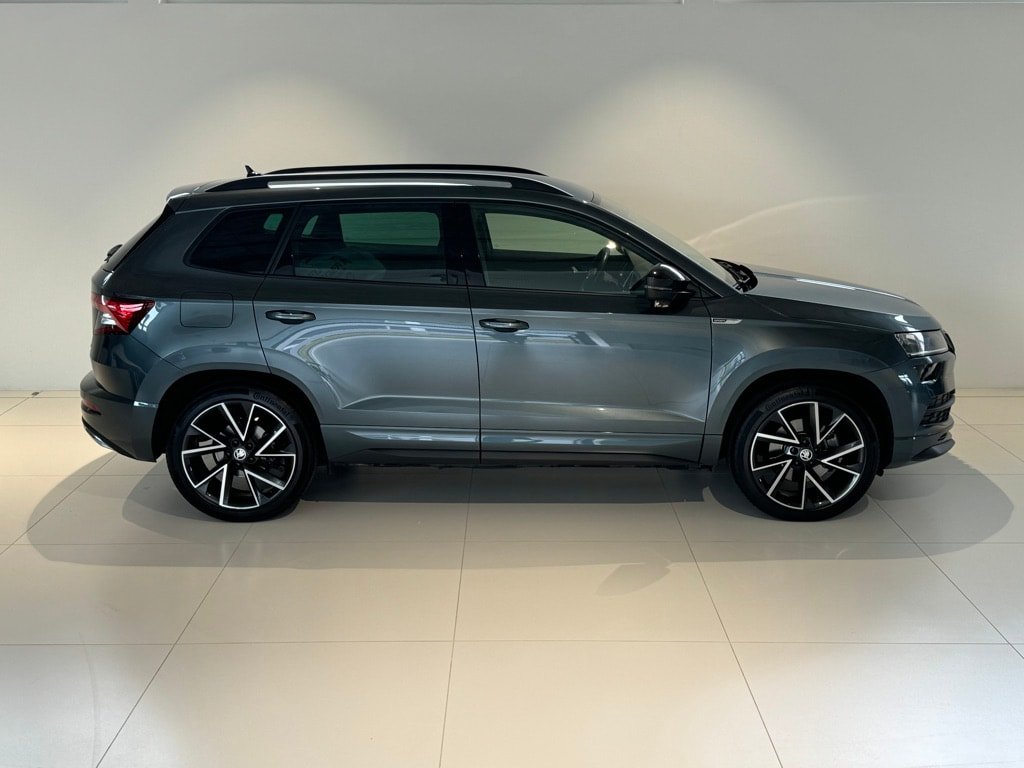 SKODA Karoq 2.0 TSI SportLine 4x4 gebraucht für CHF 26'900,