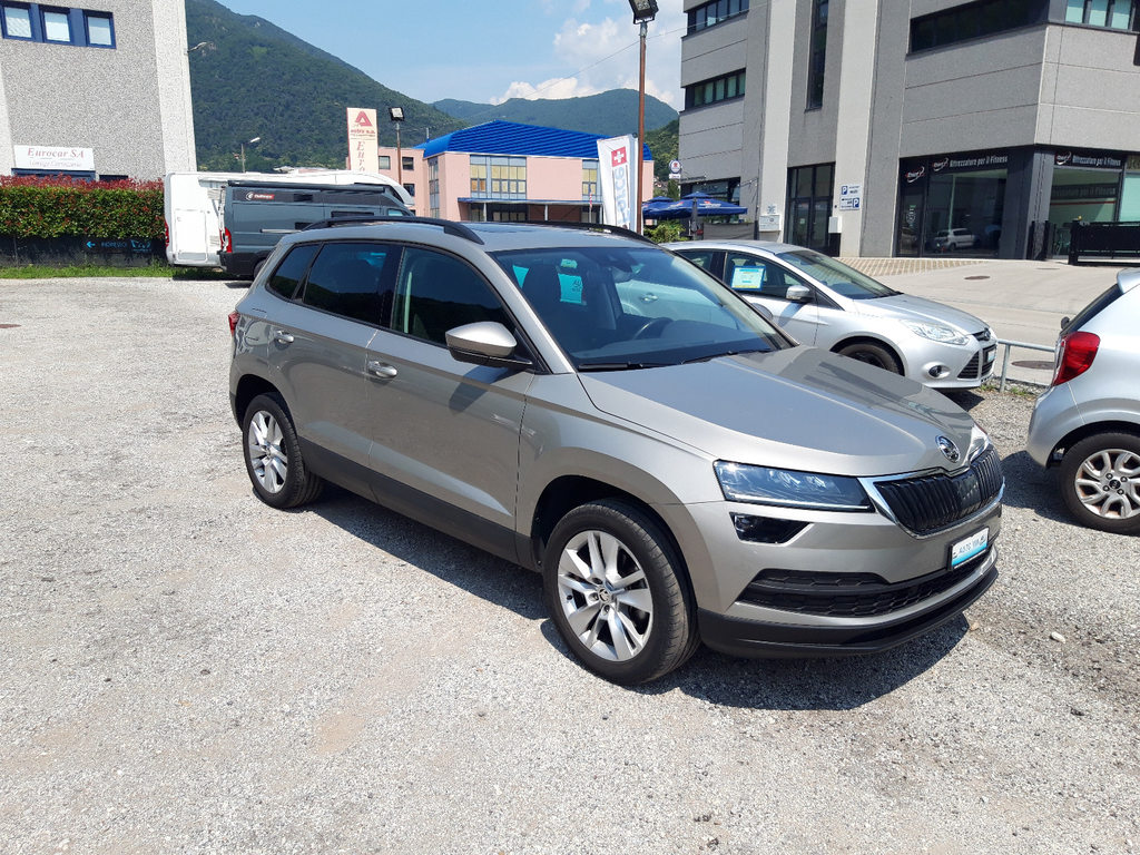 SKODA Karoq 1.5 TSI Ambition DSG gebraucht für CHF 23'400,