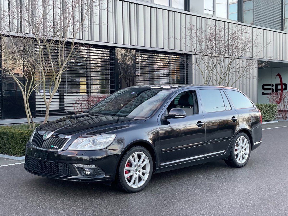 SKODA Octavia Combi 2.0 TSI RS DSG gebraucht für CHF 9'990,