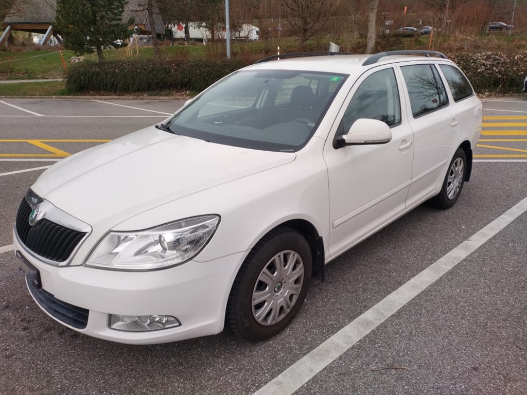 SKODA Octavia Combi 1.6 TDI Advent gebraucht für CHF 7'950,