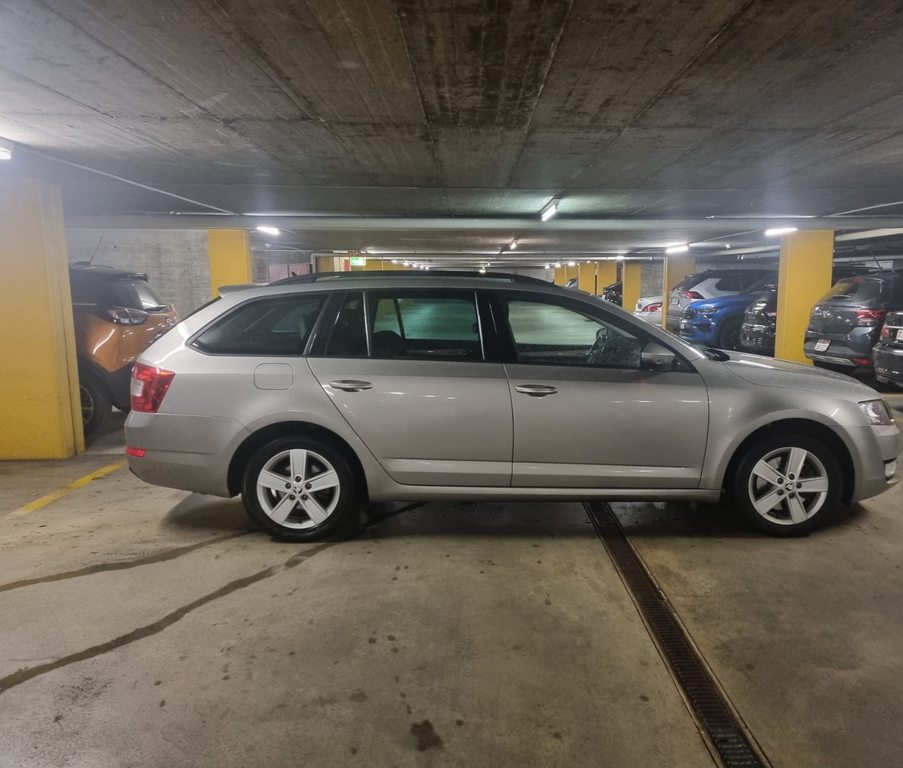 SKODA Octavia Combi 1.8 TSI Fresh gebraucht für CHF 12'500,