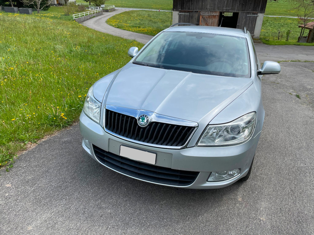 SKODA Octavia Combi 1.6 TDI Ambiti gebraucht für CHF 4'000,