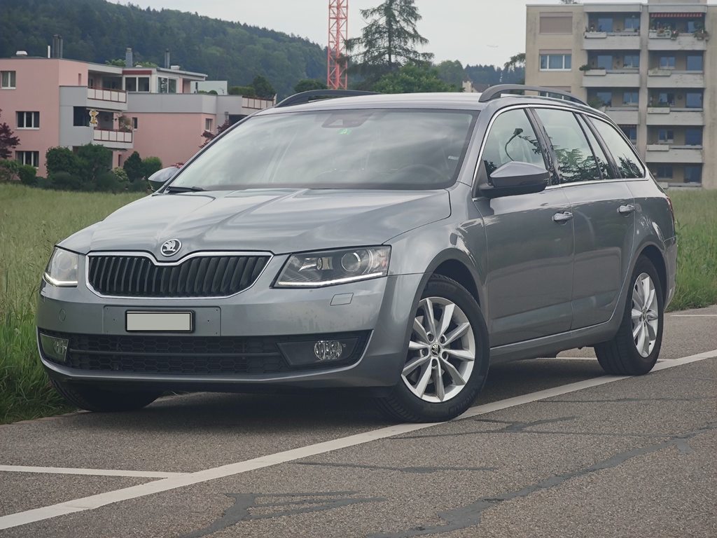 SKODA Octavia Combi 2.0 TDI 150 El gebraucht für CHF 9'200,