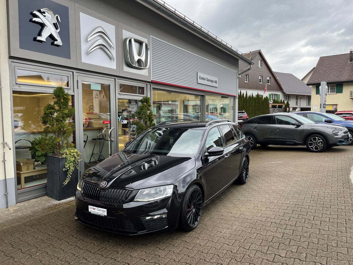 SKODA Octavia Combi 2.0 TSI RS DSG gebraucht für CHF 12'800,