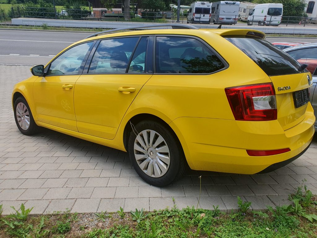 SKODA Octavia Combi 2.0 TDI 184 Am gebraucht für CHF 6'900,