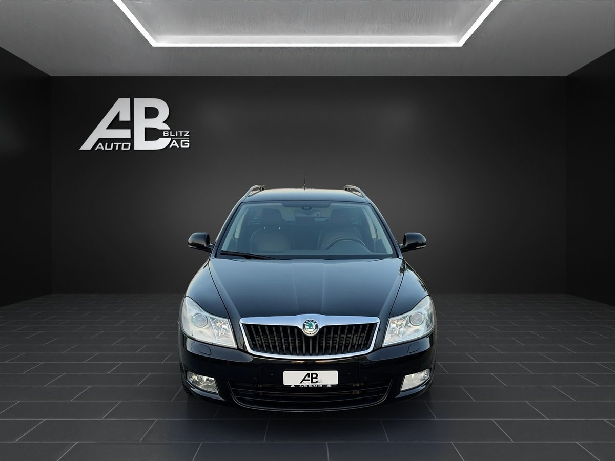 SKODA Octavia Combi 2.0 TDI Laurin gebraucht für CHF 8'800,