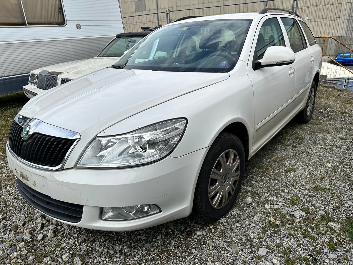 SKODA Octavia Combi 1.6 TDI Advent gebraucht für CHF 3'900,