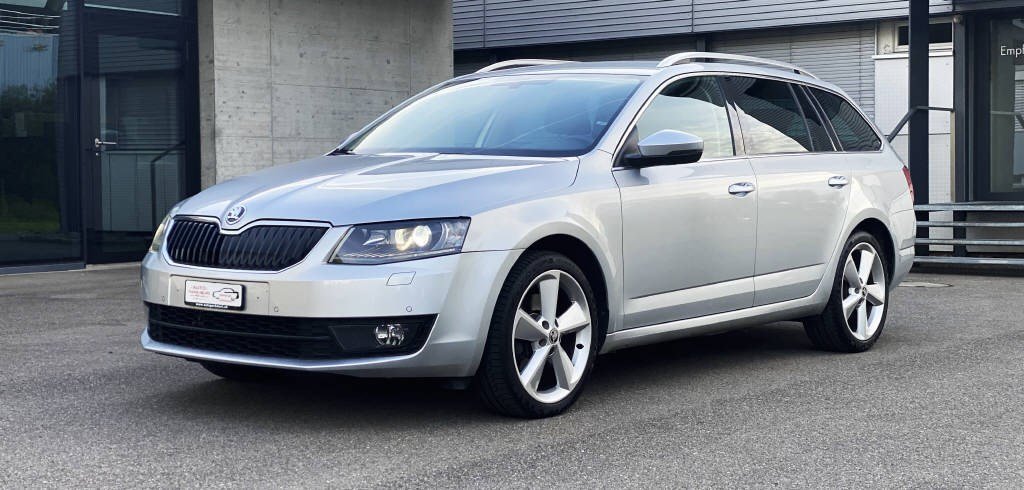 SKODA Octavia Combi 1.8 TSI Elegan gebraucht für CHF 10'900,