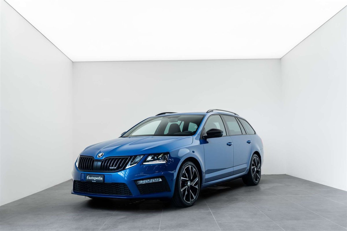 SKODA Octavia Combi 2.0 TDI RS 4x4 gebraucht für CHF 31'900,