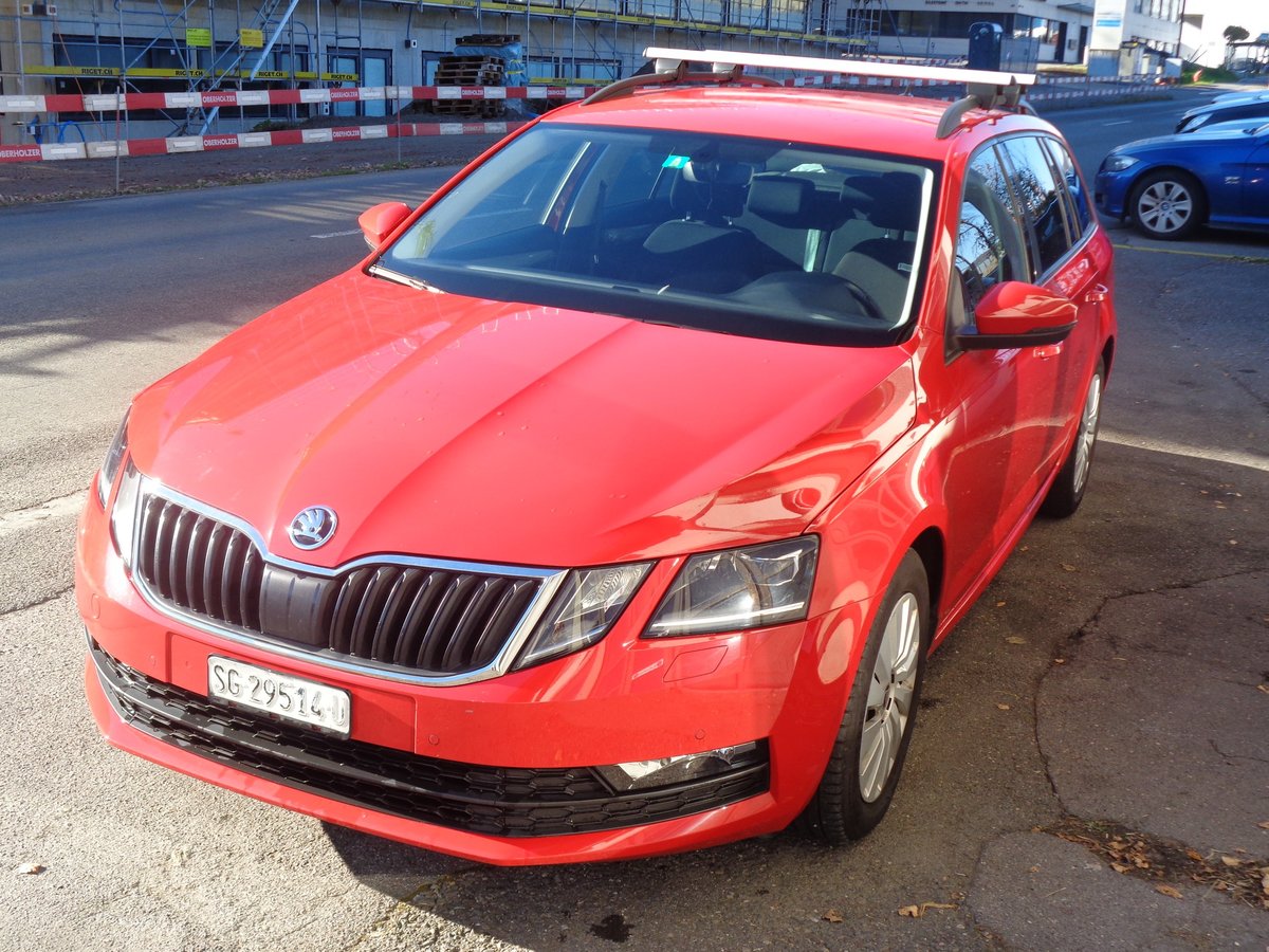 SKODA Octavia Combi 1.5 TSI Ambiti gebraucht für CHF 12'900,