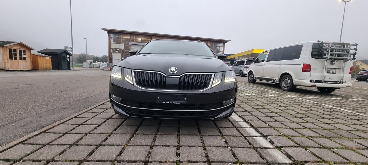 SKODA Octavia Combi 2.0 TDI Ambiti gebraucht für CHF 13'950,