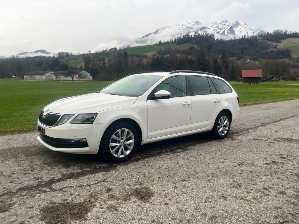 SKODA Octavia Combi 2.0 TDI Ambiti gebraucht für CHF 18'990,