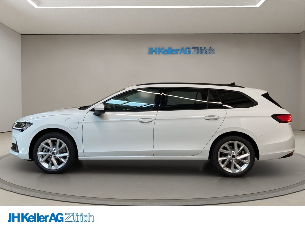 SKODA Superb iV Selection neu für CHF 53'990,