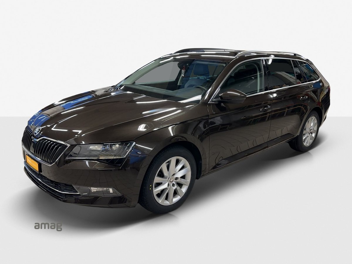 SKODA Superb Combi 2.0 TDi Style 4 gebraucht für CHF 26'990,