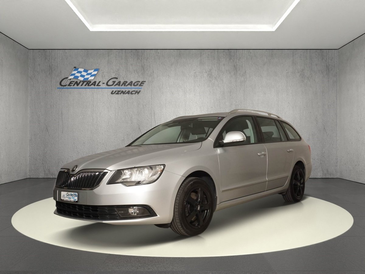 SKODA Superb Combi 2.0 TDi Ambitio gebraucht für CHF 19'990,