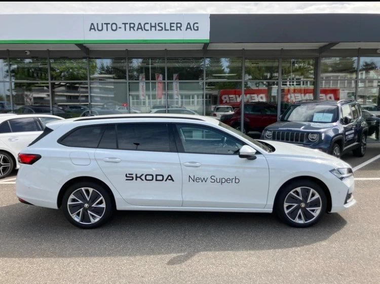 SKODA Superb Combi 2.0 TDi Selecti gebraucht für CHF 46'800,