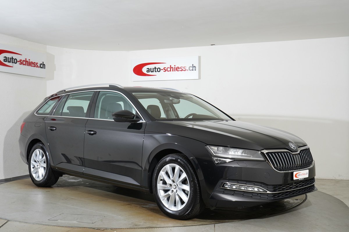 SKODA SUPERB Combi 2.0 TDi Style D gebraucht für CHF 29'800,