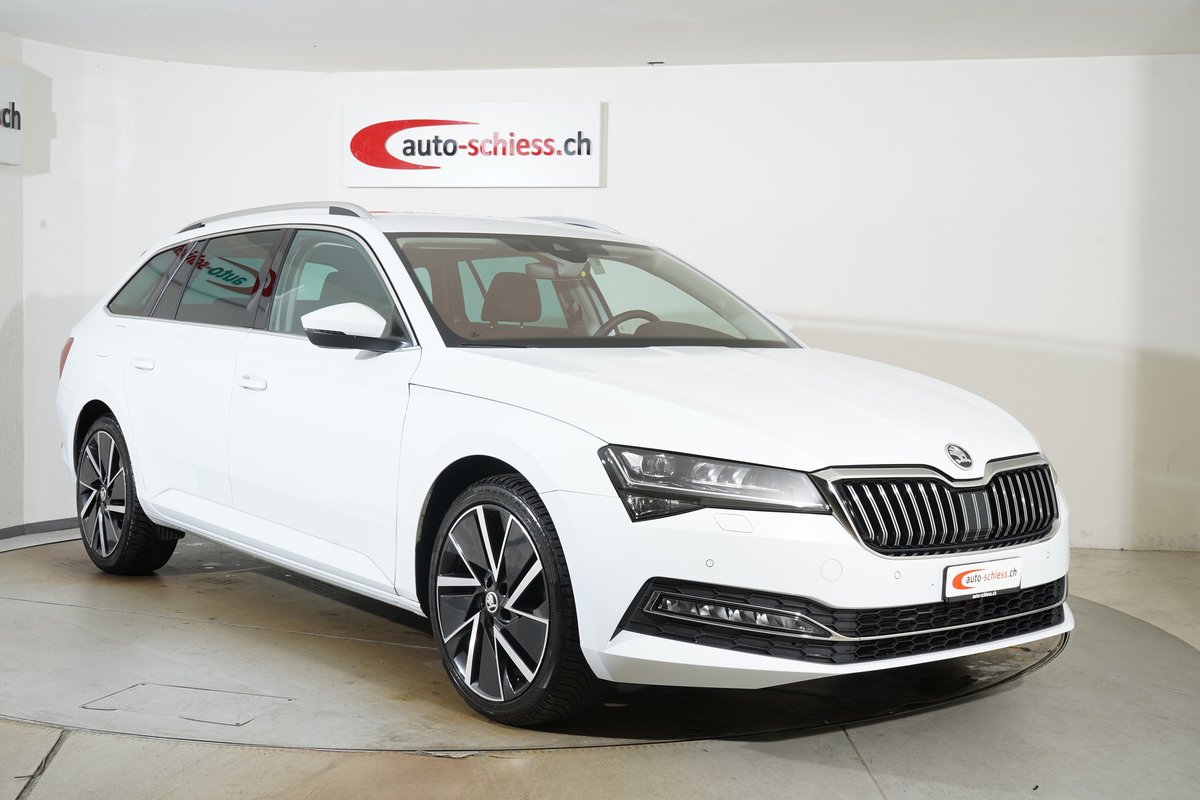 SKODA SUPERB Combi 2.0 TDi Style D gebraucht für CHF 28'980,