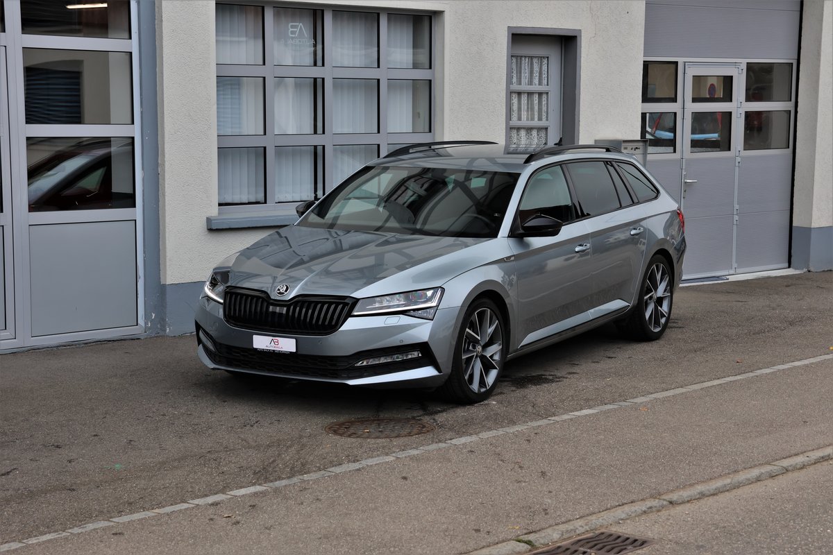 SKODA Superb Combi 1.5 TSI SportLi gebraucht für CHF 23'900,